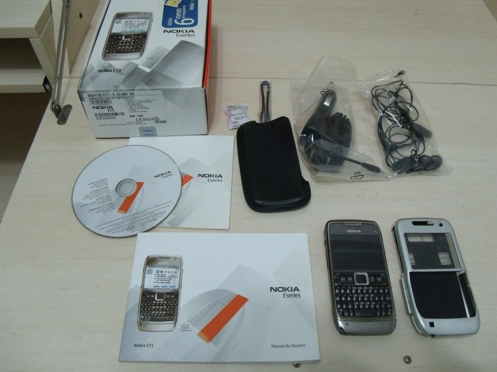 Celular Nokia E71